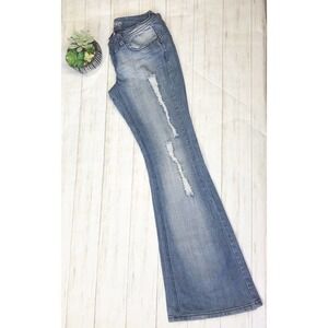 Dereon, distressed jeans. #0002